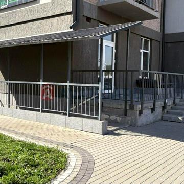 героів крут, 8