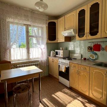 Сдам 1 кімнатну  Оболонський проспект 31