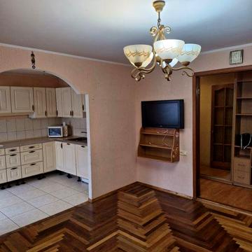 Продам 3х комн. квартиру в Шевченковском р-не по ул.Чаривная 4/9 . Сро