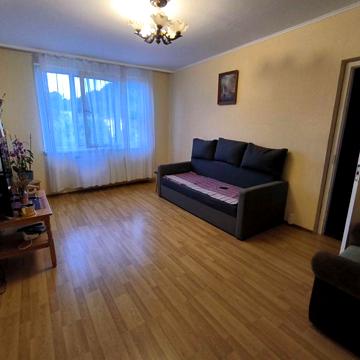 Продам 4-кімнатну квартиру