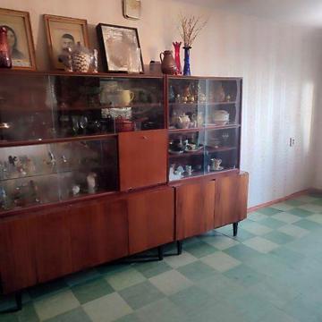 Продам трёхкомнатную квартиру на БМВ.