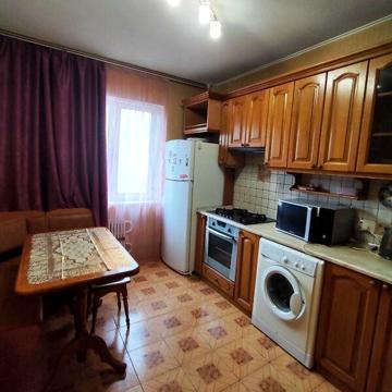 Довгострокова оренда 1к Квартира Зернова вулиця