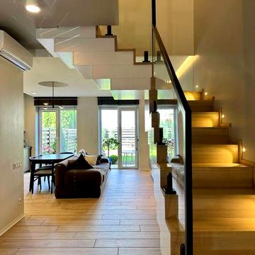 Продаж Сучасного Таунхауса