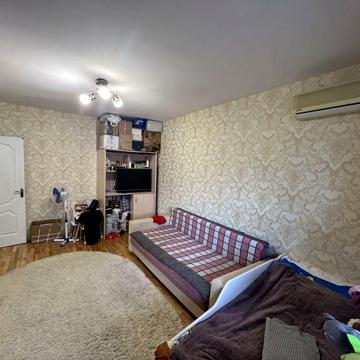 Продаж квартири Росвигово.