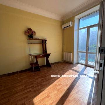 Продам 3-х комн Сталинку с ремонтом в Центре для жизни или бизнеса