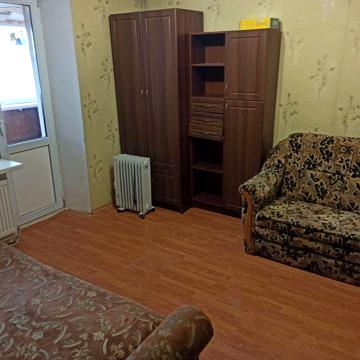 Продам компактну квартиру в центрі від власника