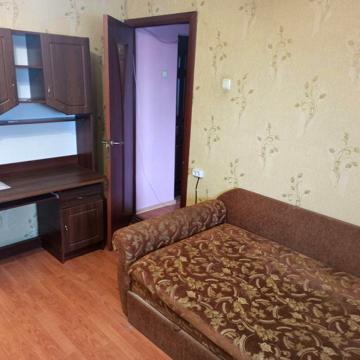 Продам компактну квартиру в центрі від власника