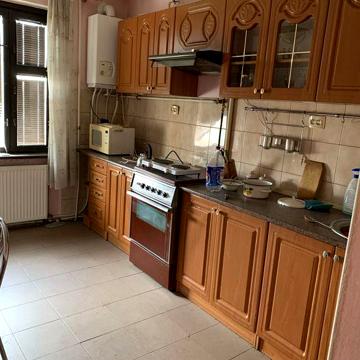 Чотирикімнатна квартира вулиця Легоцького