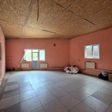 Довгострокова оренда 3к Дім Лозова вулиця