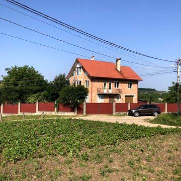 Продаж будинку в 10 хв . від Кварцу