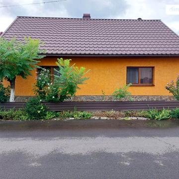 Продаж 3к Дім Столична вулиця