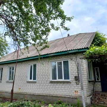 Будинок у селищі Холми Корюківського району Чернігівської області