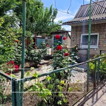 Продаж будинку вул.Ігоря Сікорського