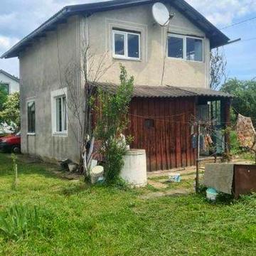 Продаю дачний будинок на Довбуша