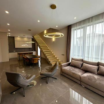 київська, 44