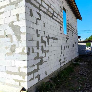 Нерубайское, новострой в 2 этажа. Рядом Усатово.