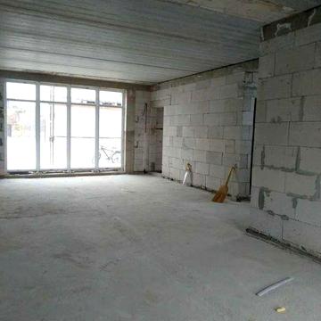 Нерубайское, новострой в 2 этажа. Рядом Усатово.