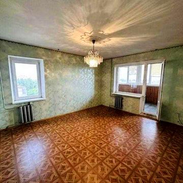 Продам 3 кімнатну квартиру на Таїрова