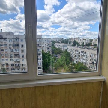 Європейська вул., 25