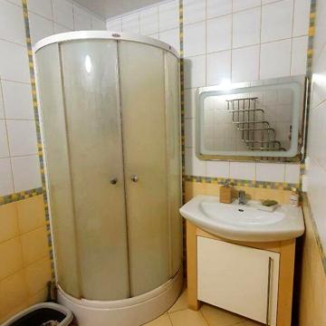 Продаж 3к Квартира Роксоляни вулиця