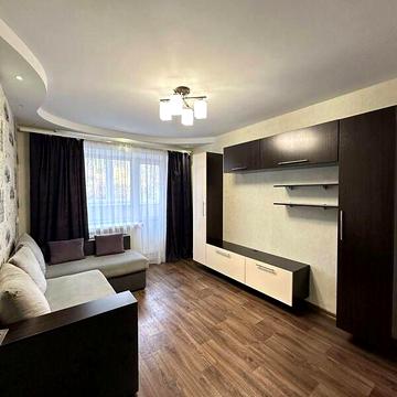 Продаж 3к Квартира Роторна вулиця