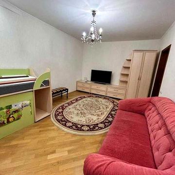 Здається в оренду 2-к квартира на вул. Федора Ернста