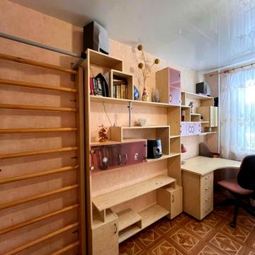 Асхарова, 7