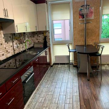 Михайла Величка вул., 1б