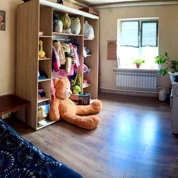 Продам дом в Змиеве. Участок 6 соток. Отличная цена .Тихий район. TB