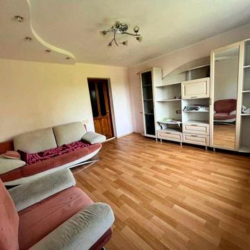 Срочная продажа! 2х ком квартира 50м2 Кирпич 1 ст.Люстдорфской Дороги