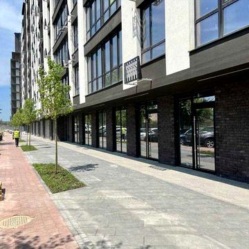 Шикарна однокімнатна + кухня студія благо озеро парк набережна центр ЖК Manhattan up