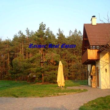 Оренда будинка в Процеві біля лісу. Гостьовий будинок є. Баня. Басейн