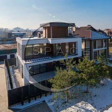 Сергія Колоса вул. (Леніна), 7