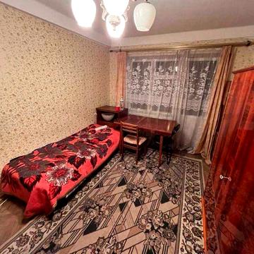 Продаж 1к квартири, Кубанської України, 15. Газ! м Лісова - 10 хв.