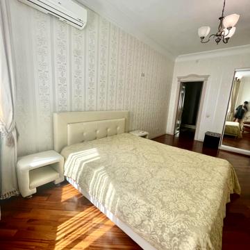 Вишгородська вул., 45Б/3