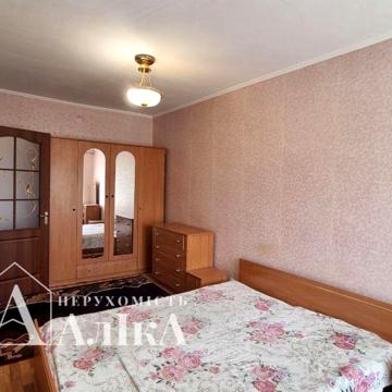 Продам 3-кімнатну квартиру в самому центрі міста!