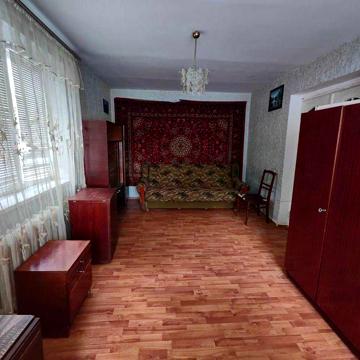 СДАМ 1-но кімнатну квартирув районі вул.Алмазній