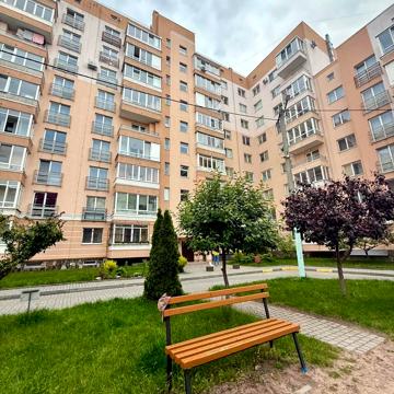 Джорджа Вашингтона вул. (Батальна), 4д