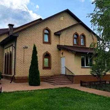 Затишний будинок 280 кв. м. + 8 соток --> с. Чайки, 5 км. від Києва