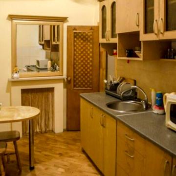 Довгострокова оренда 1к Квартира Листопадового Чину вулиця