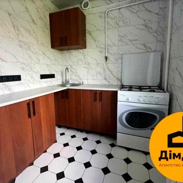 Продаж квартири бул. Верховної Ради 29А