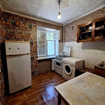 Довгострокова оренда 1к Квартира Героїв Крут вулиця