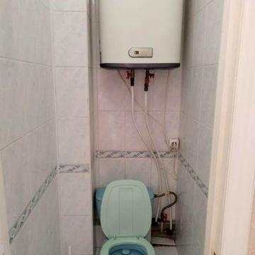Продаж 1к квартири 42 м2,Єфремова 25 ( Уборевича),метро"Академмістечко