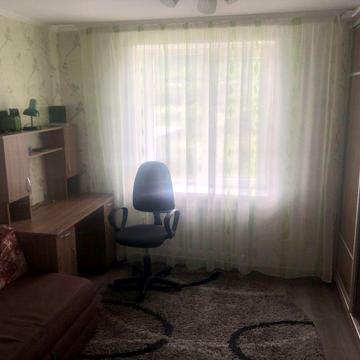 Продам 2-х кімнатну квартиру