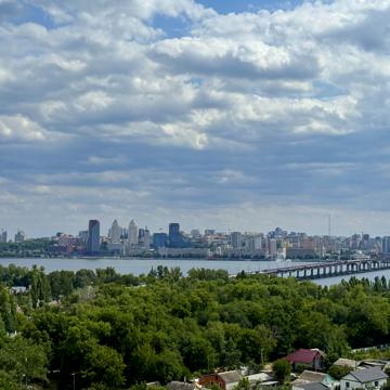 Луговська вул., 248