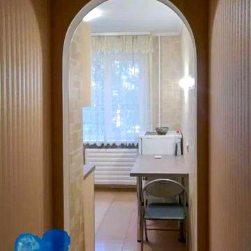 Затишна 1-кімнатна квартира по пр-кту Лук’яненка