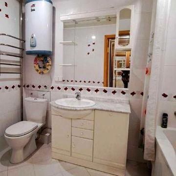 1 кім. кв. вул. Кобзарська, р-н 700 річчя. Ремонт, меблі, техніка.