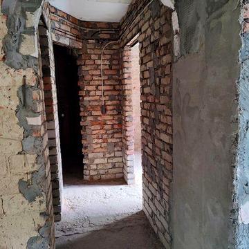 Продаж 2 кімнатної квартири в центрі