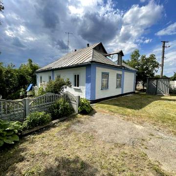Продаж будинку в селі Лука(Білоцерківський район).