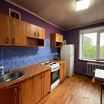 Оренда двокімнатної квартири, Комунарський район (космос)